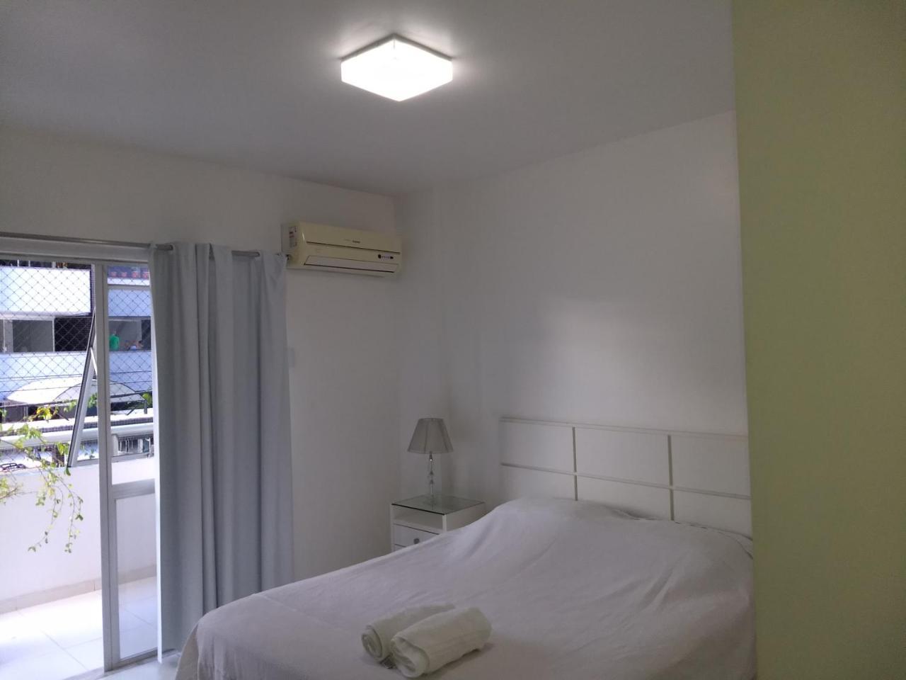 Apartamento Edf.vila Verde A 3 Minutos Da Praia De Ponta Verde